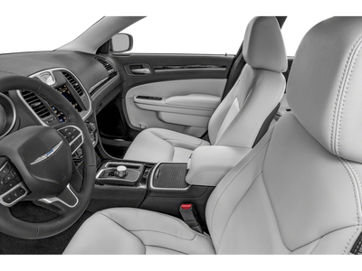 2023 Chrysler 300 Touring L