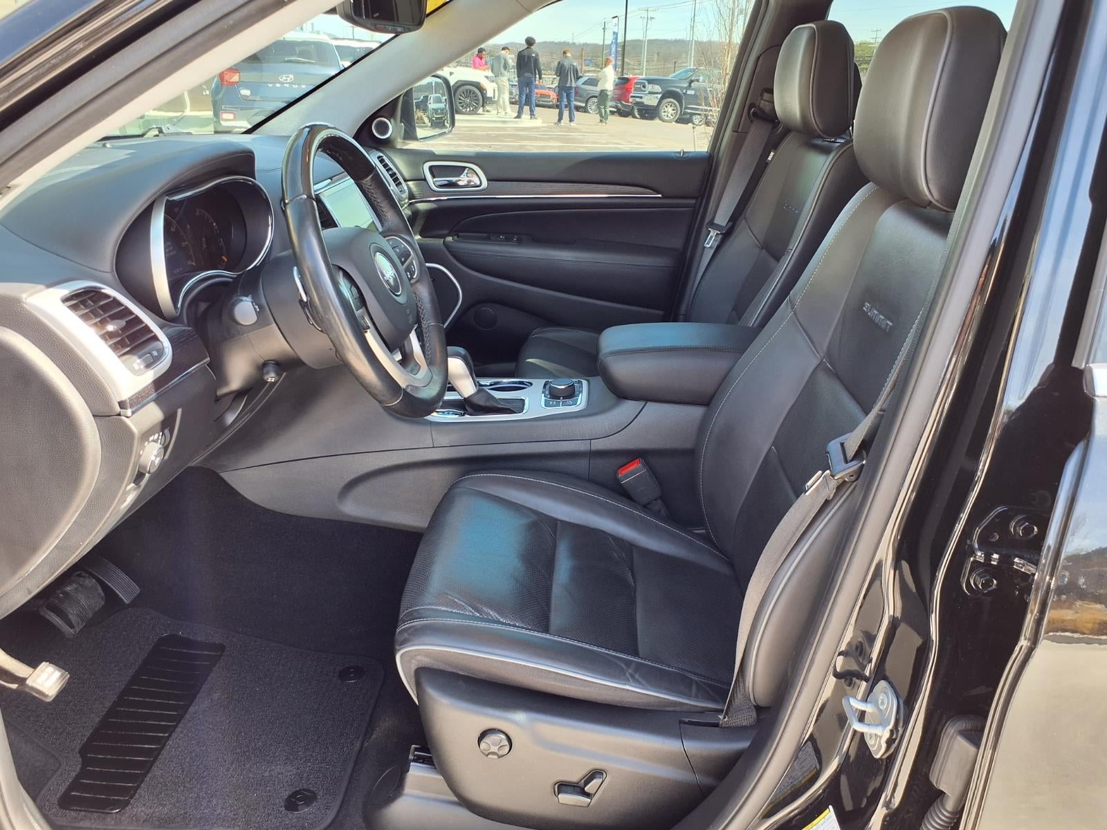 2020 Jeep Grand Cherokee Summit