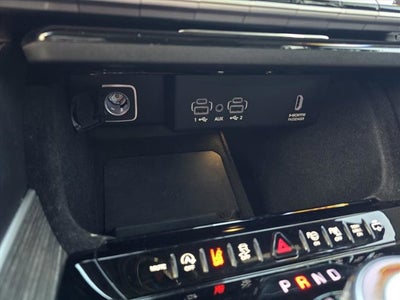 2023 Jeep Wagoneer Series III