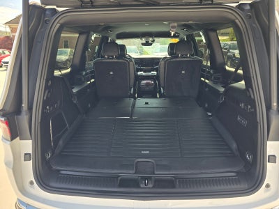 2023 Jeep Wagoneer Series III