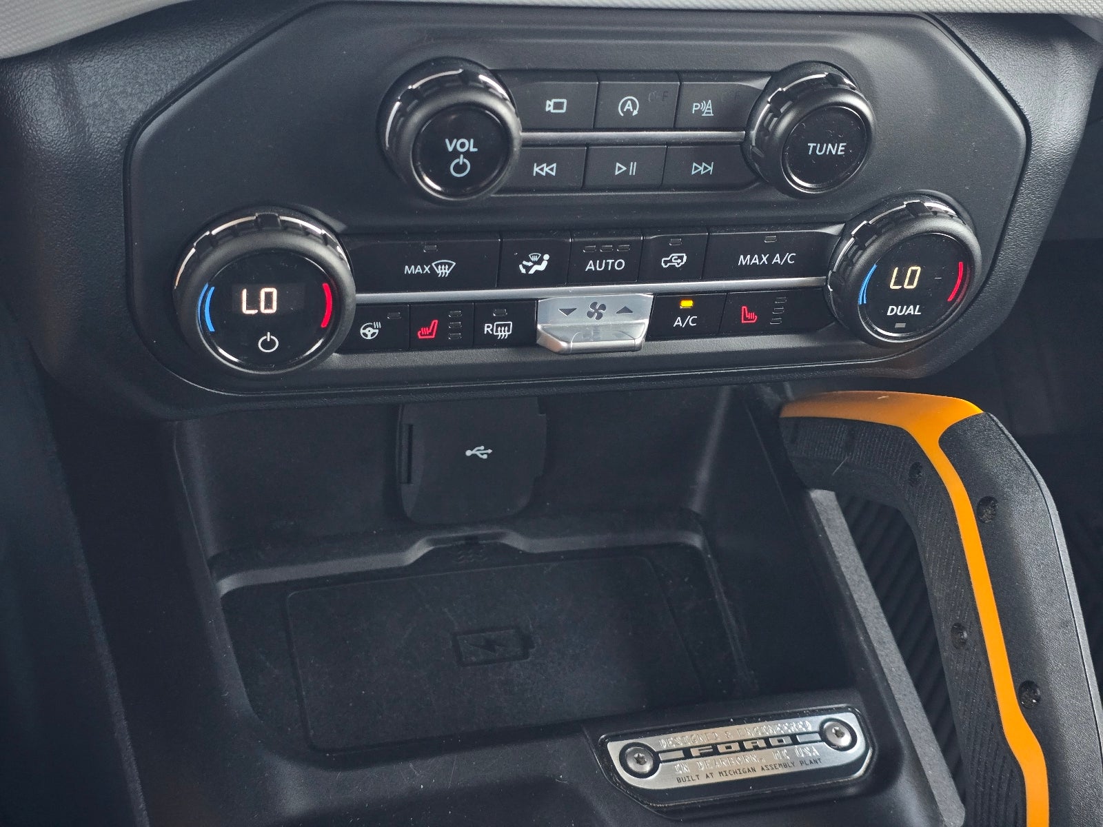 2023 Ford Bronco 4-Door Badlands - Photo 22