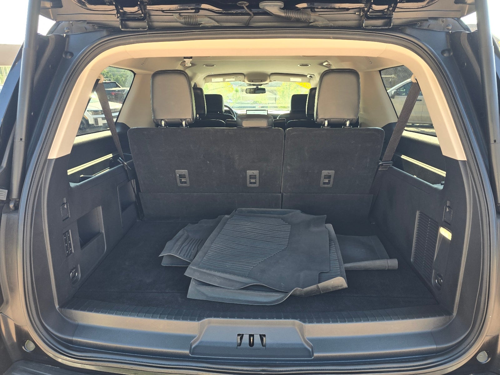 2022 Ford Expedition MAX XLT