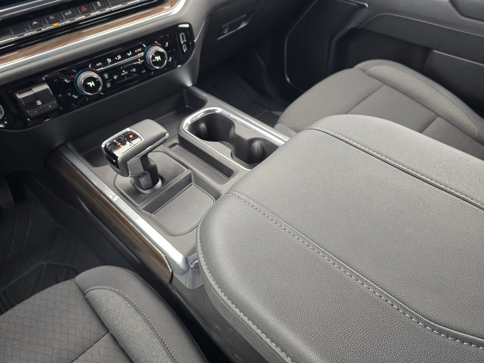 2026 Chevrolet Silverado RST