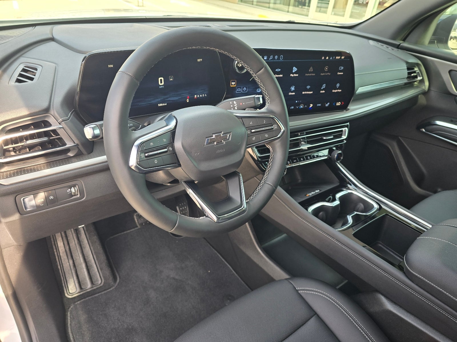 2026 Chevrolet Traverse FWD LT