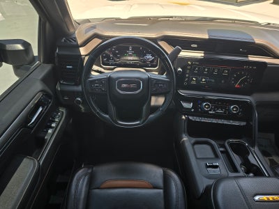 2024 GMC Sierra AT4