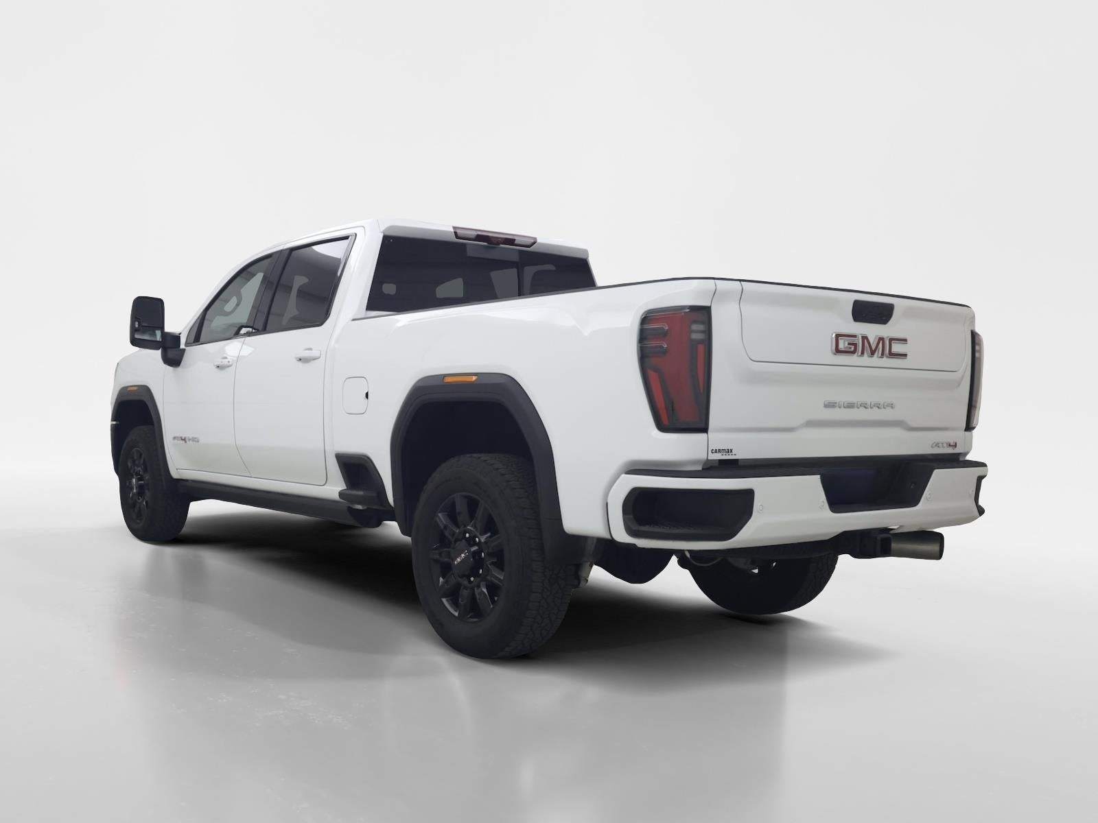 2024 GMC Sierra AT4