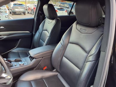 2023 Cadillac XT4 FWD Premium Luxury