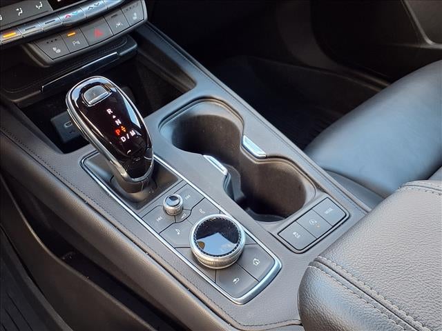 2023 Cadillac XT4 FWD Premium Luxury