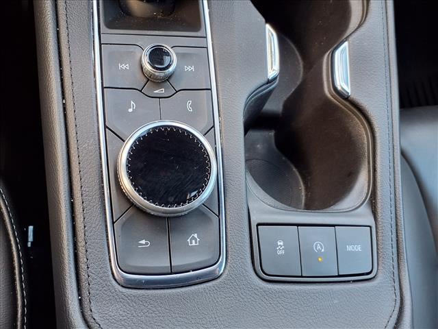 2023 Cadillac XT4 FWD Premium Luxury