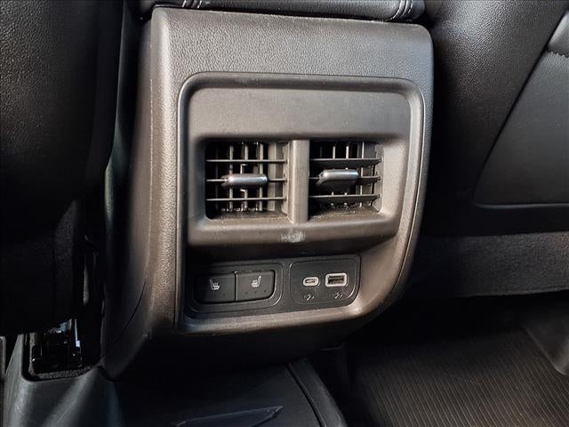 2023 Cadillac XT4 FWD Premium Luxury