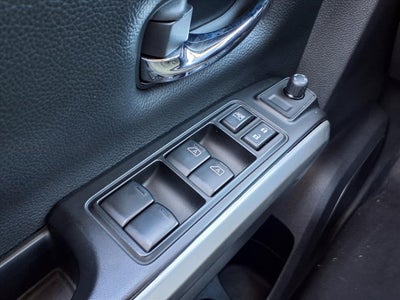 2023 Nissan Titan SV