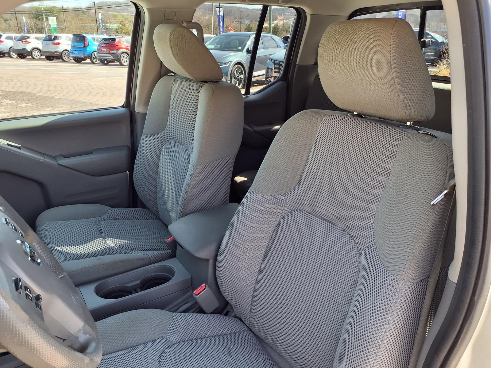 2018 Nissan Frontier SV V6