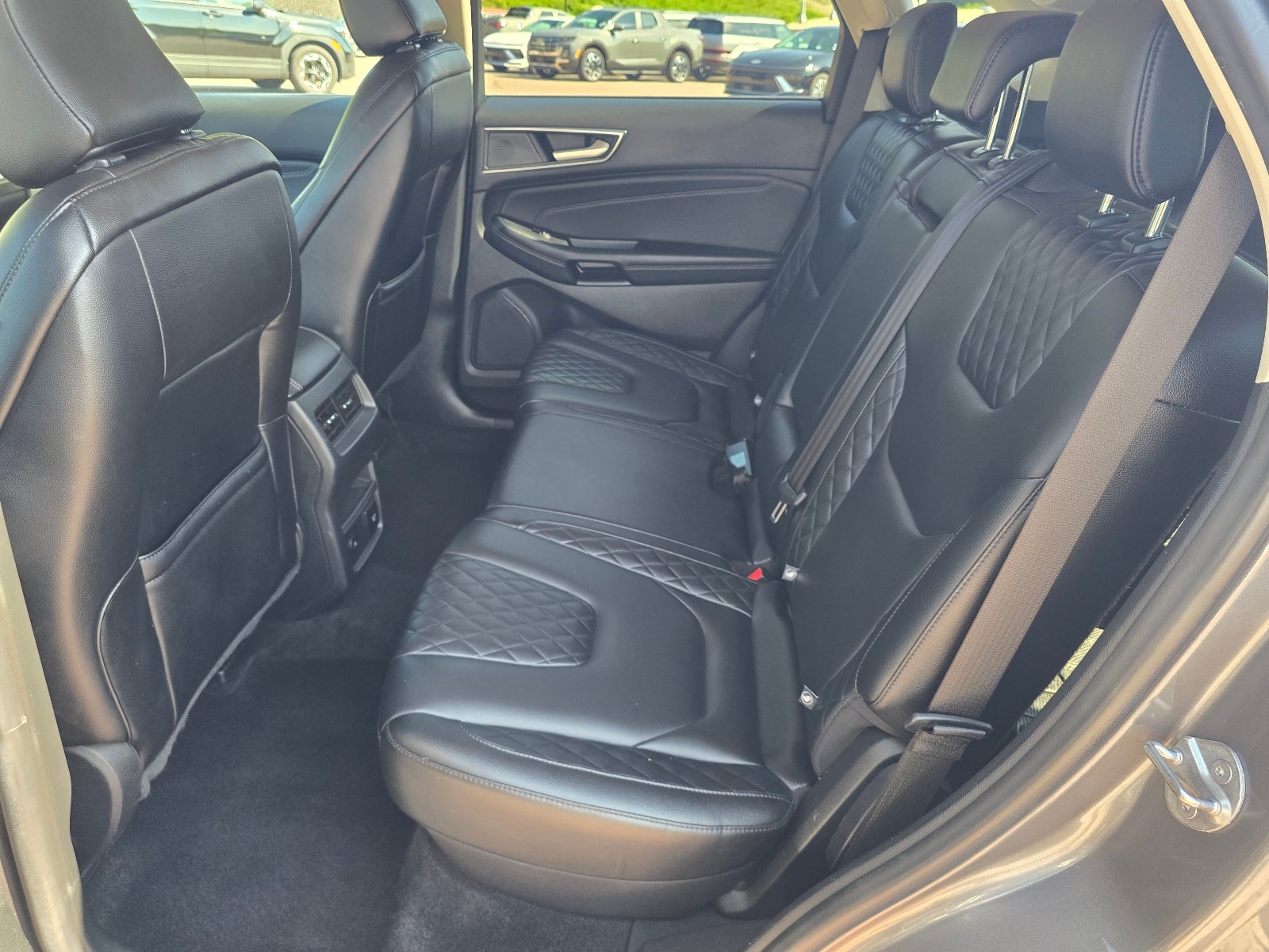 2023 Ford Edge Titanium