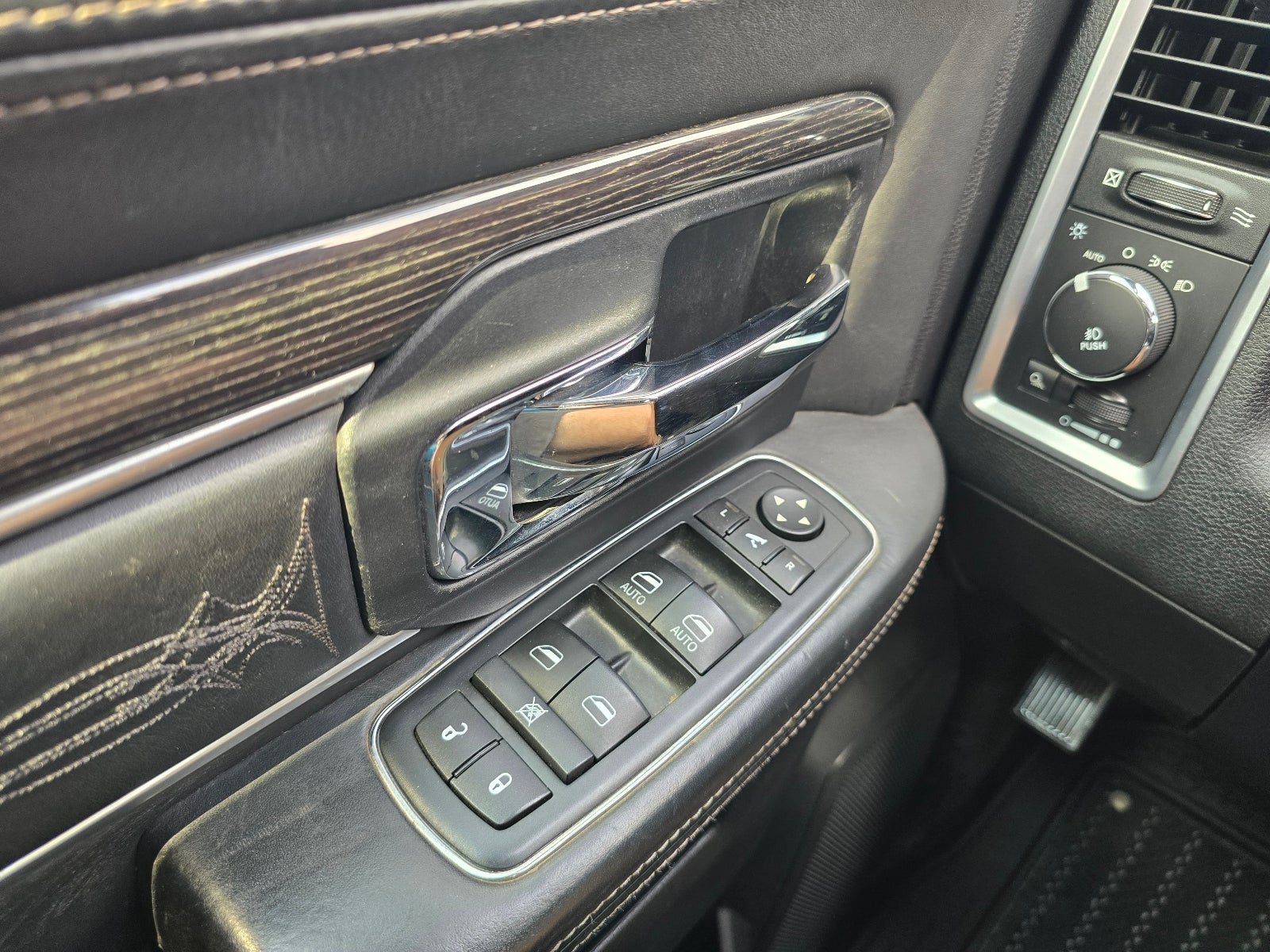 2016 RAM 3500 Longhorn Limited