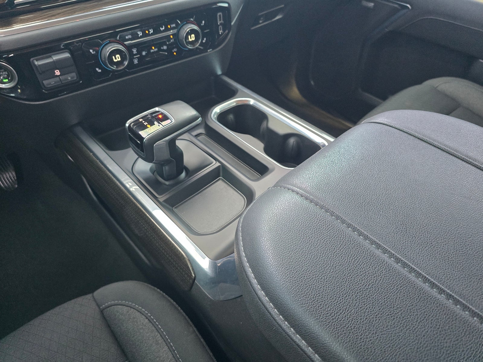 2023 Chevrolet Silverado RST