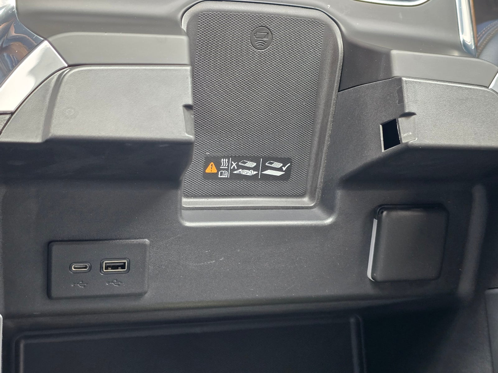 2023 Chevrolet Silverado High Country