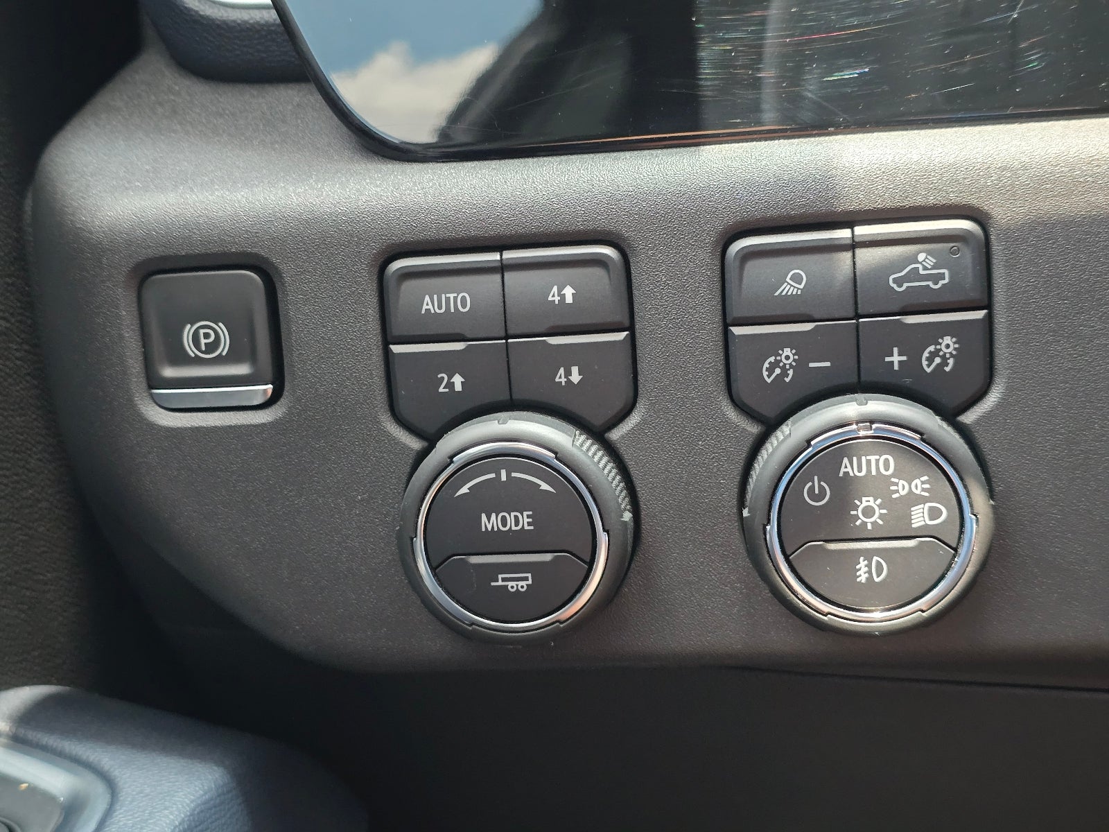 2023 Chevrolet Silverado High Country