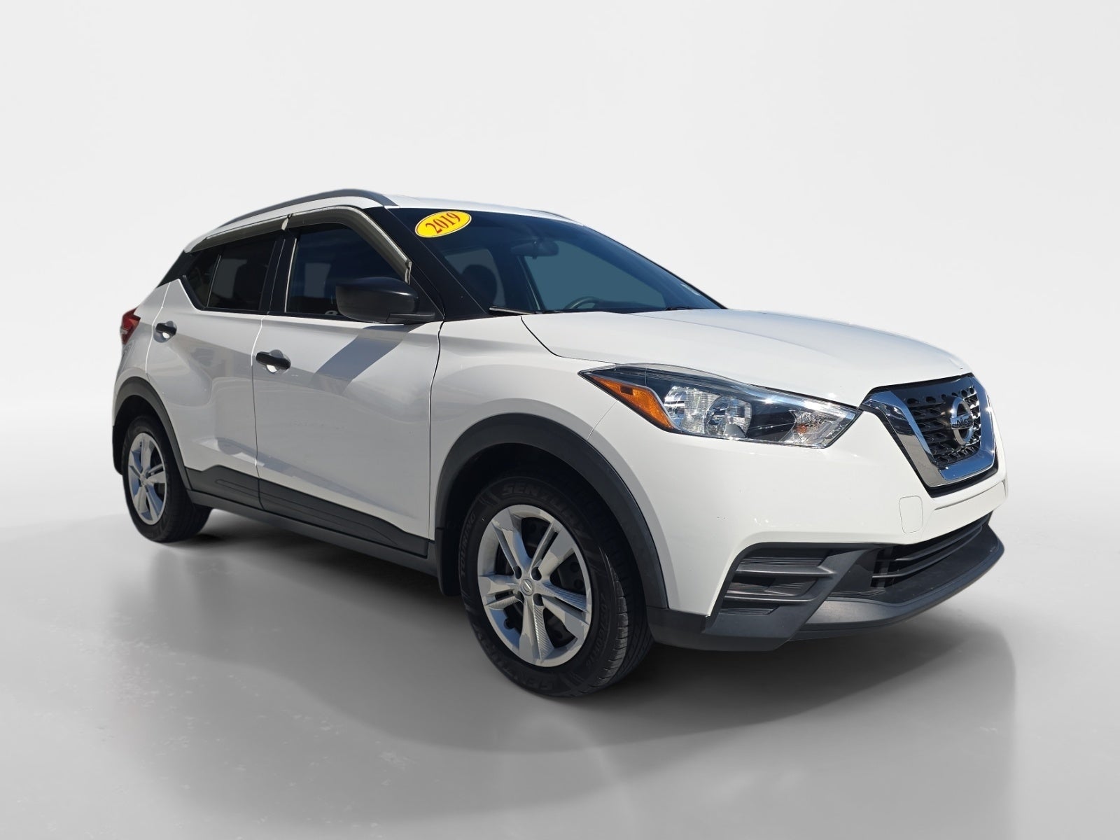 2019 Nissan Kicks S
