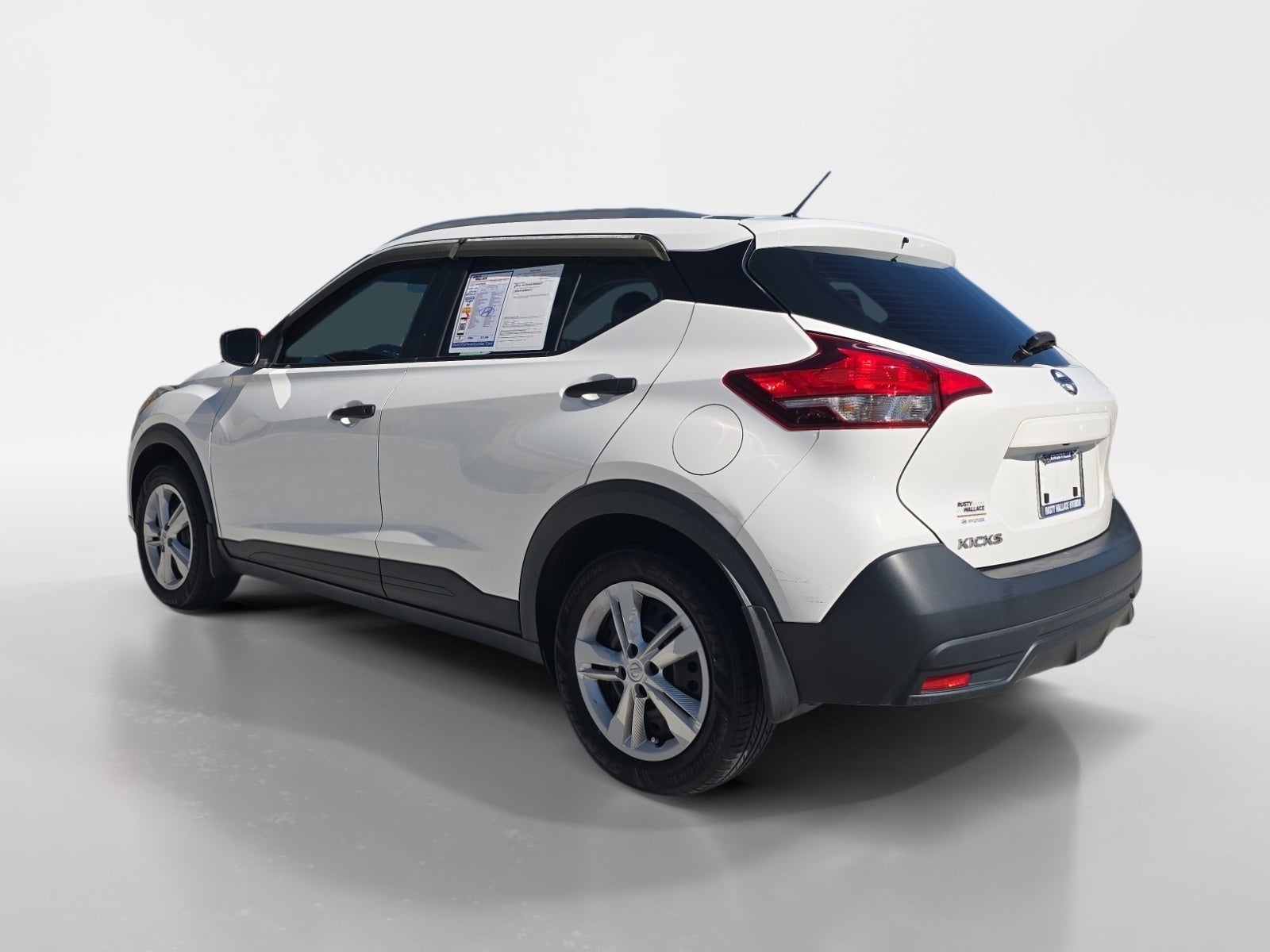 2019 Nissan Kicks S