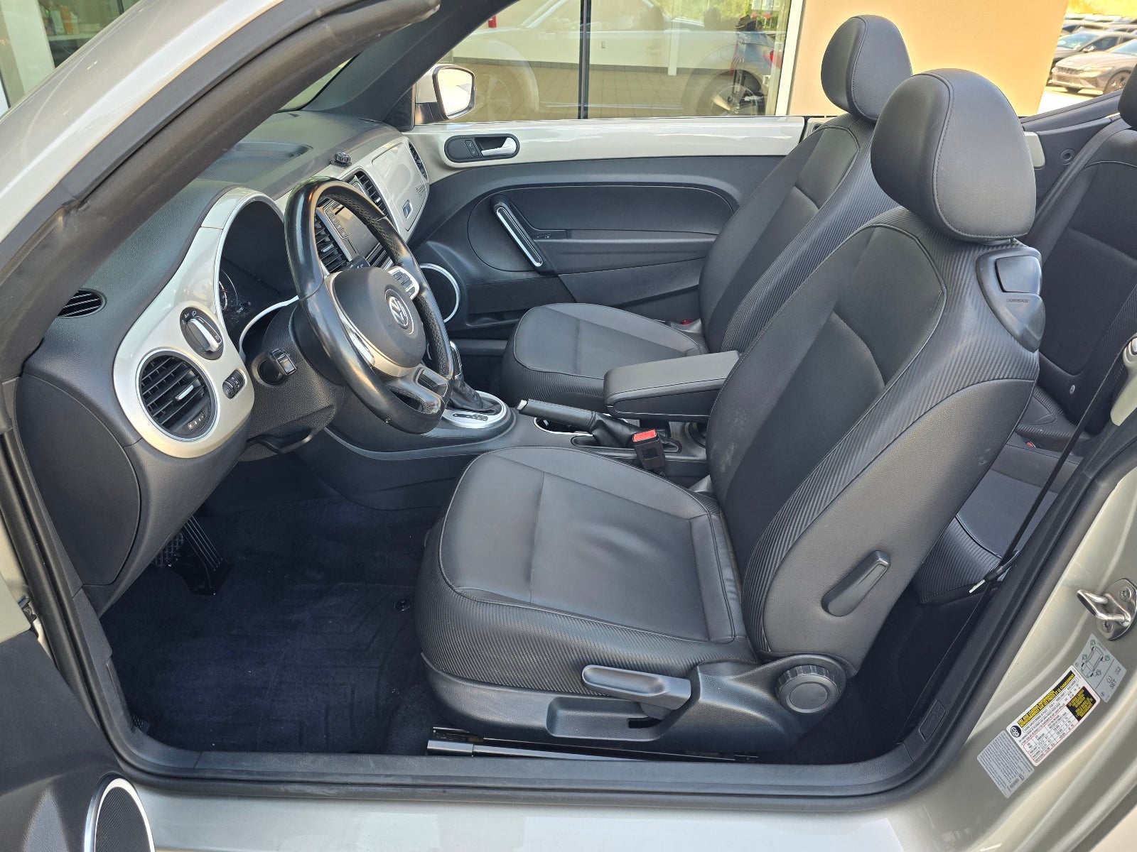 2016 Volkswagen Beetle Convertible 1.8T SE