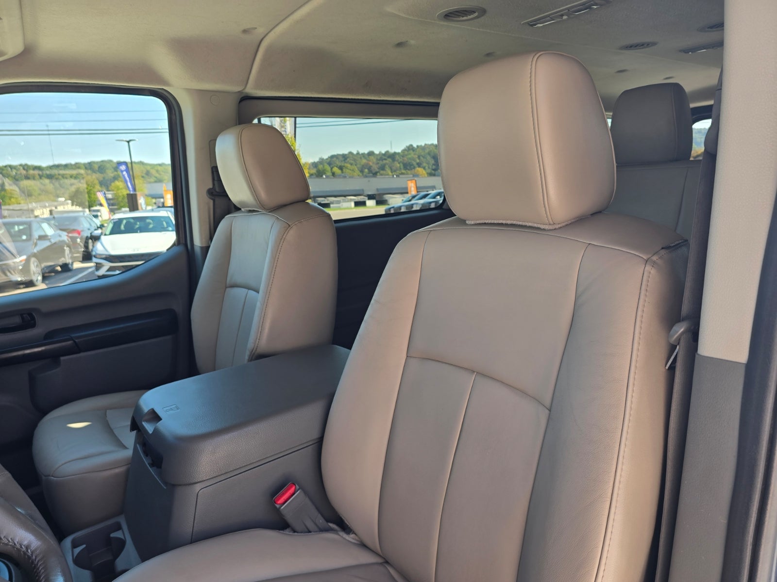 2016 Nissan NV3500 SL