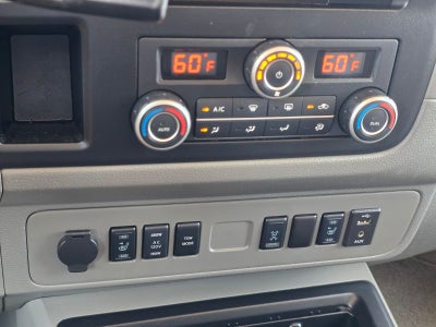 2016 Nissan NV3500 SL