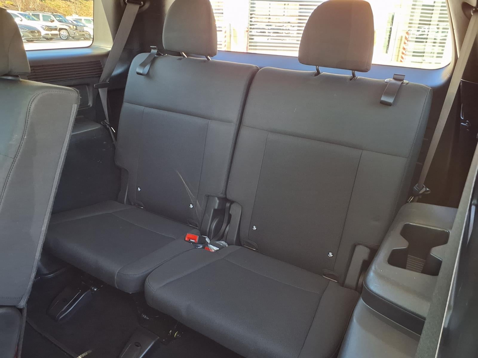 2025 Hyundai SANTA FE SE