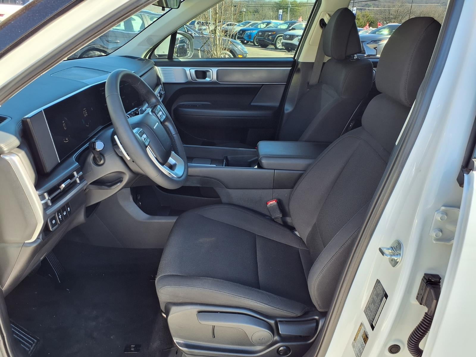 2025 Hyundai SANTA FE SE