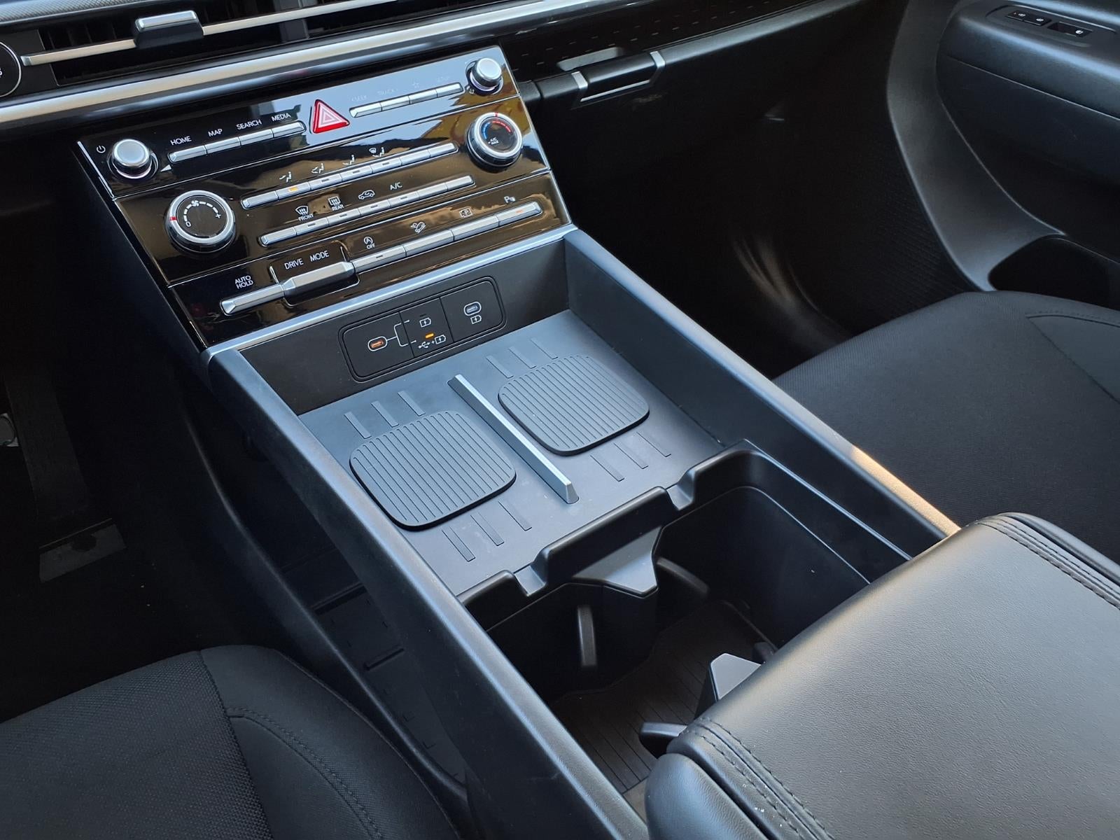 2025 Hyundai SANTA FE SE