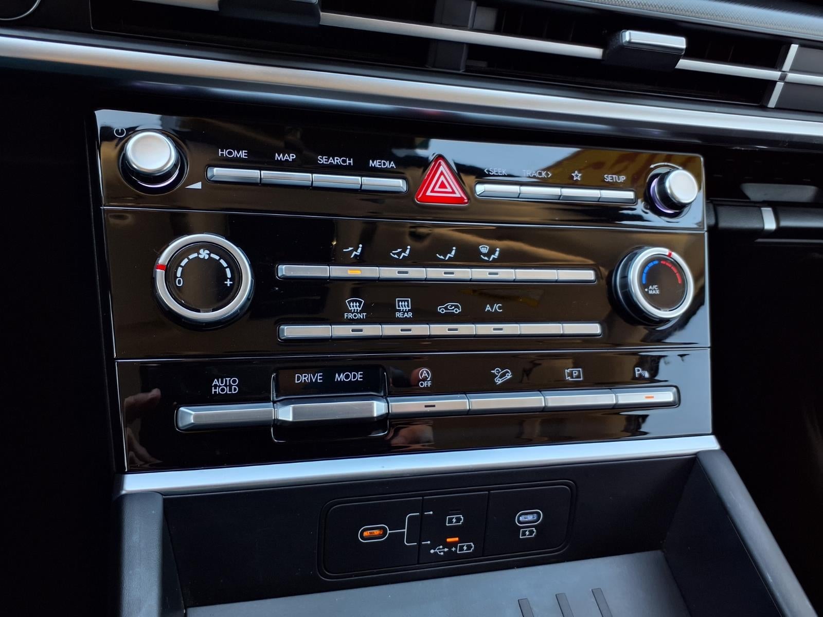 2025 Hyundai SANTA FE SE