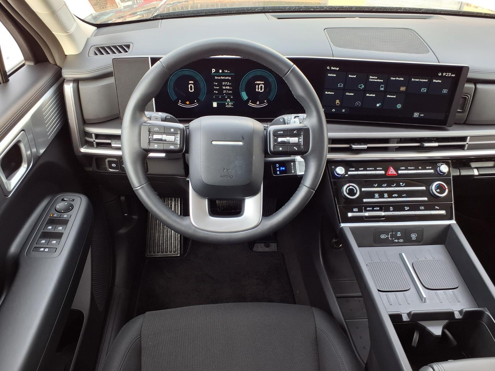 2025 Hyundai SANTA FE SE