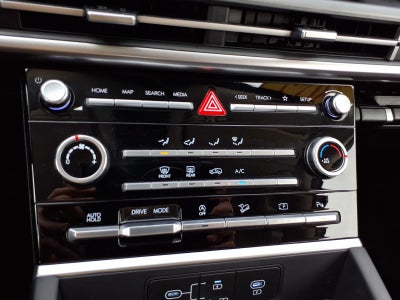 2025 Hyundai SANTA FE SE