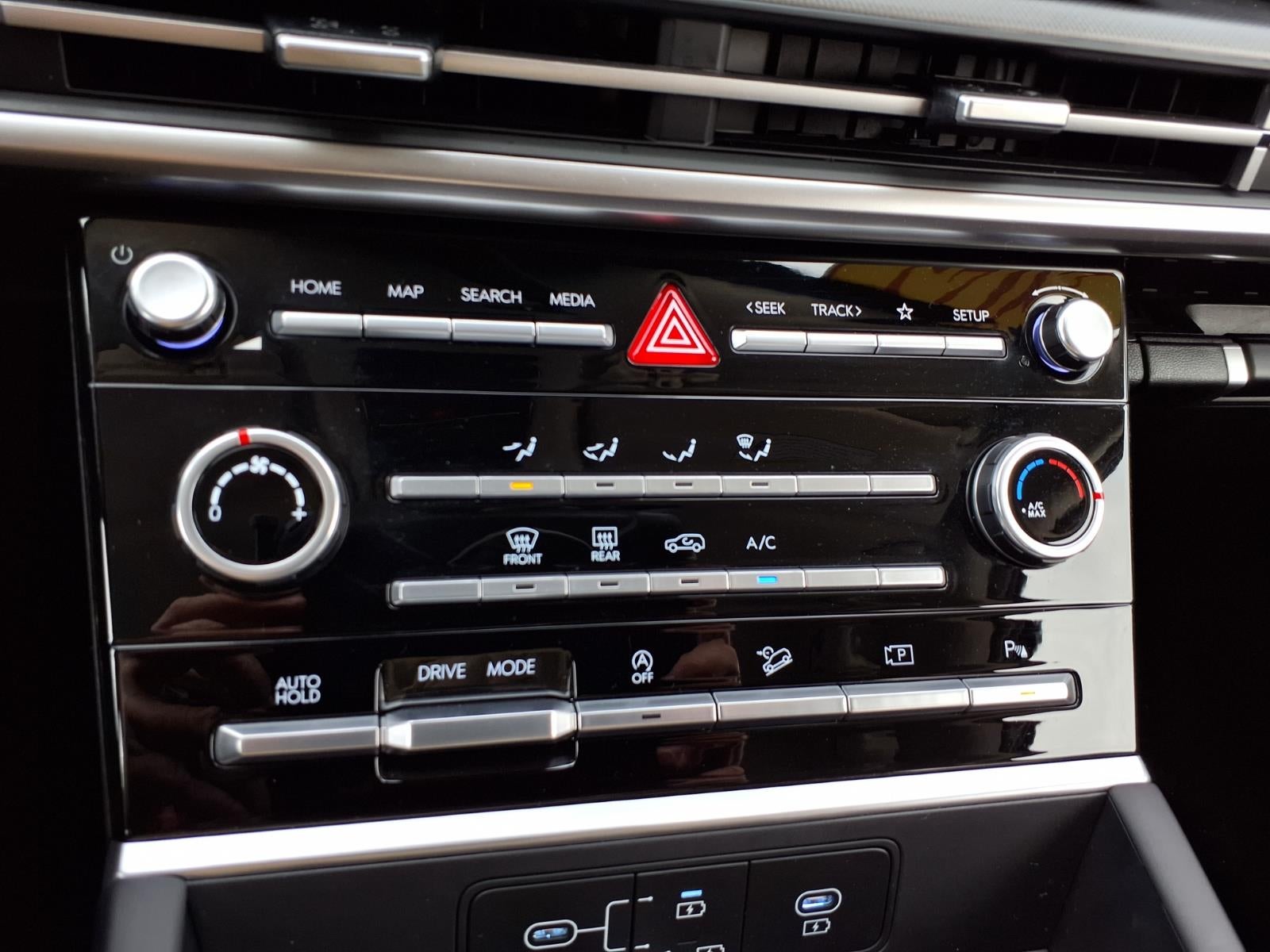 2025 Hyundai SANTA FE SE