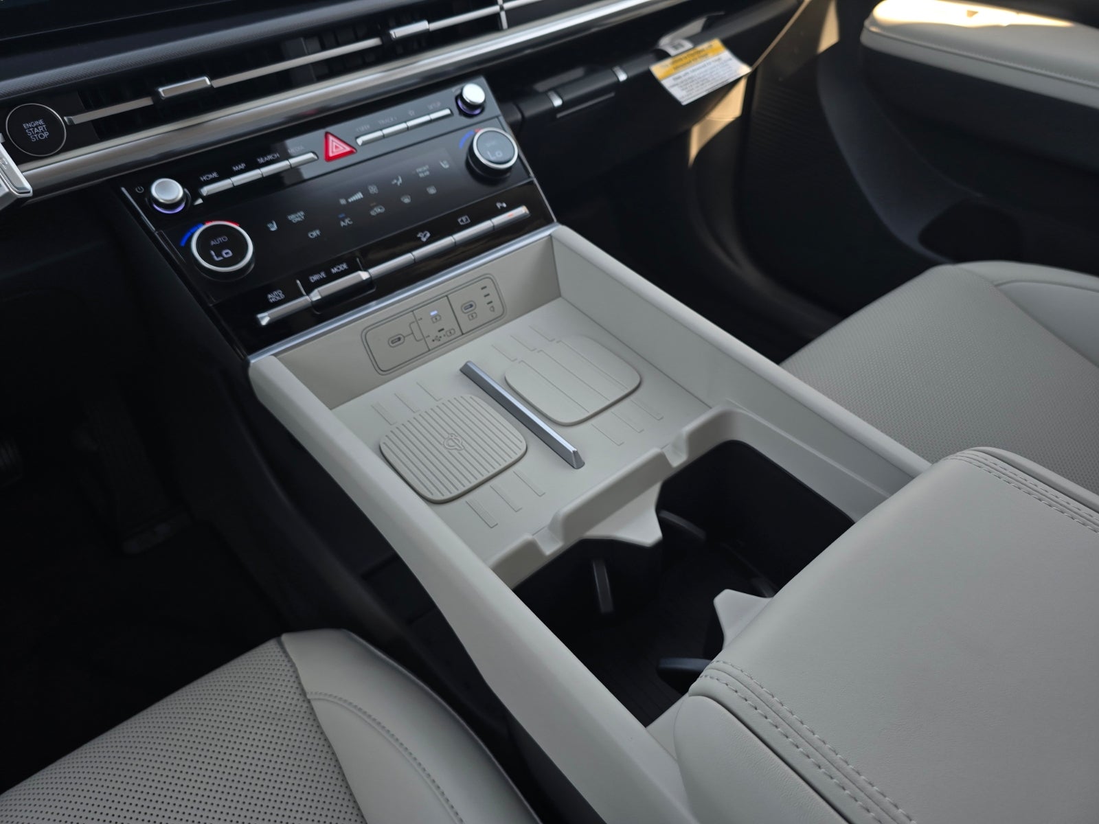 2027 Hyundai SANTA FE HYBRID SEL