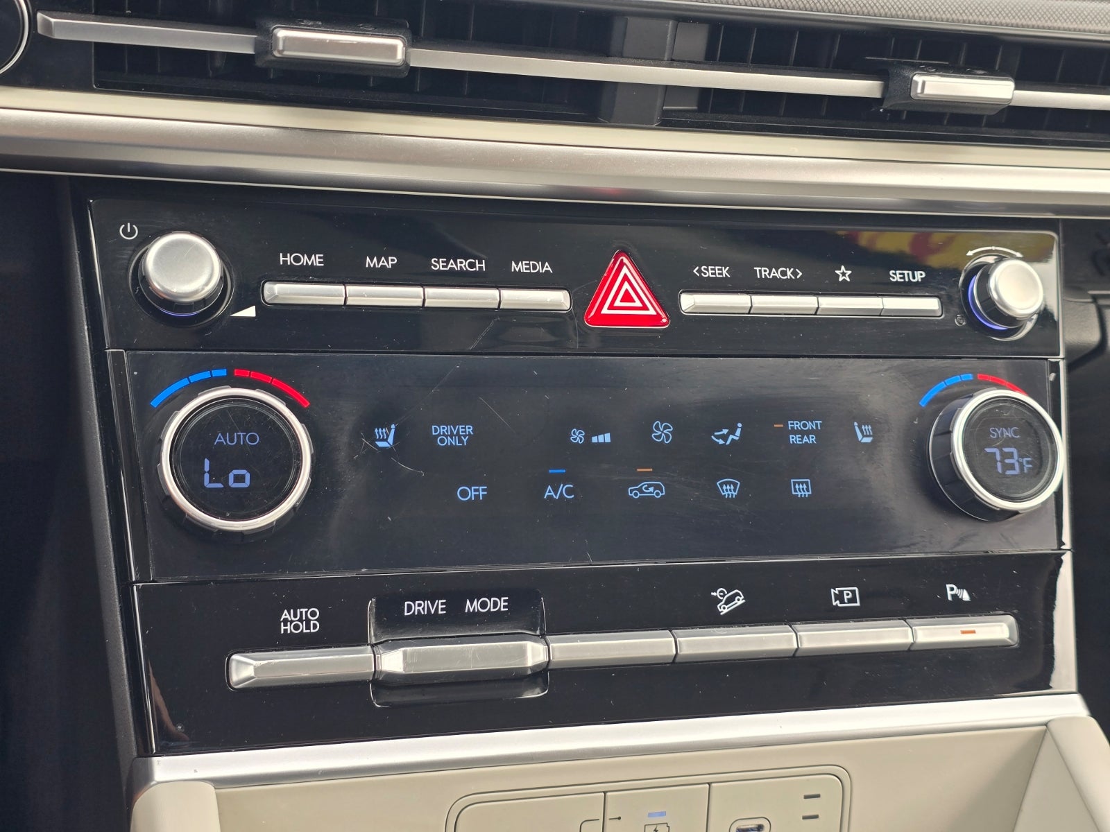 2024 Hyundai SANTA FE HYBRID SEL