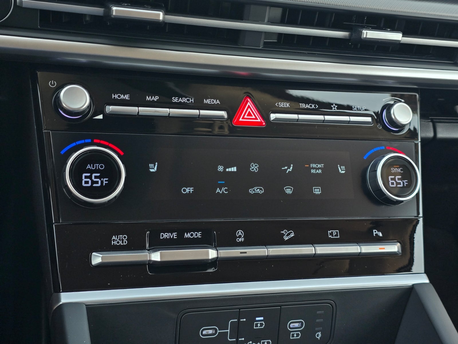 2027 Hyundai SANTA FE SEL