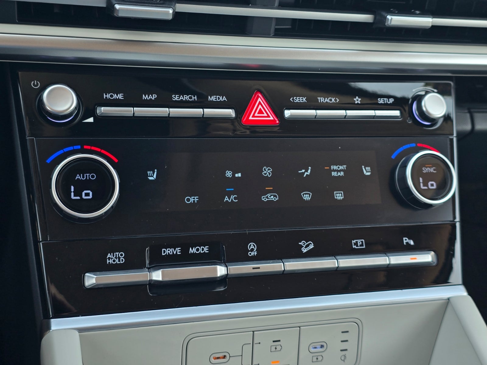 2027 Hyundai SANTA FE SEL
