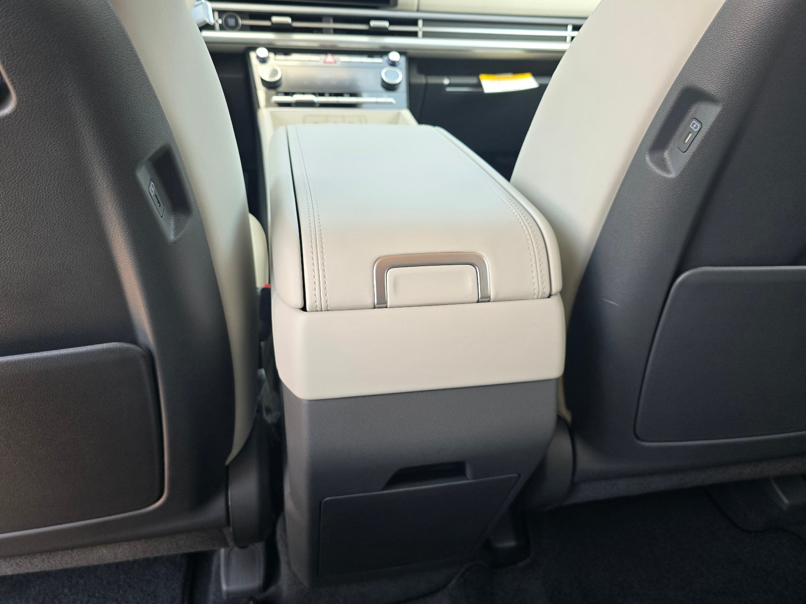 2027 Hyundai SANTA FE SEL