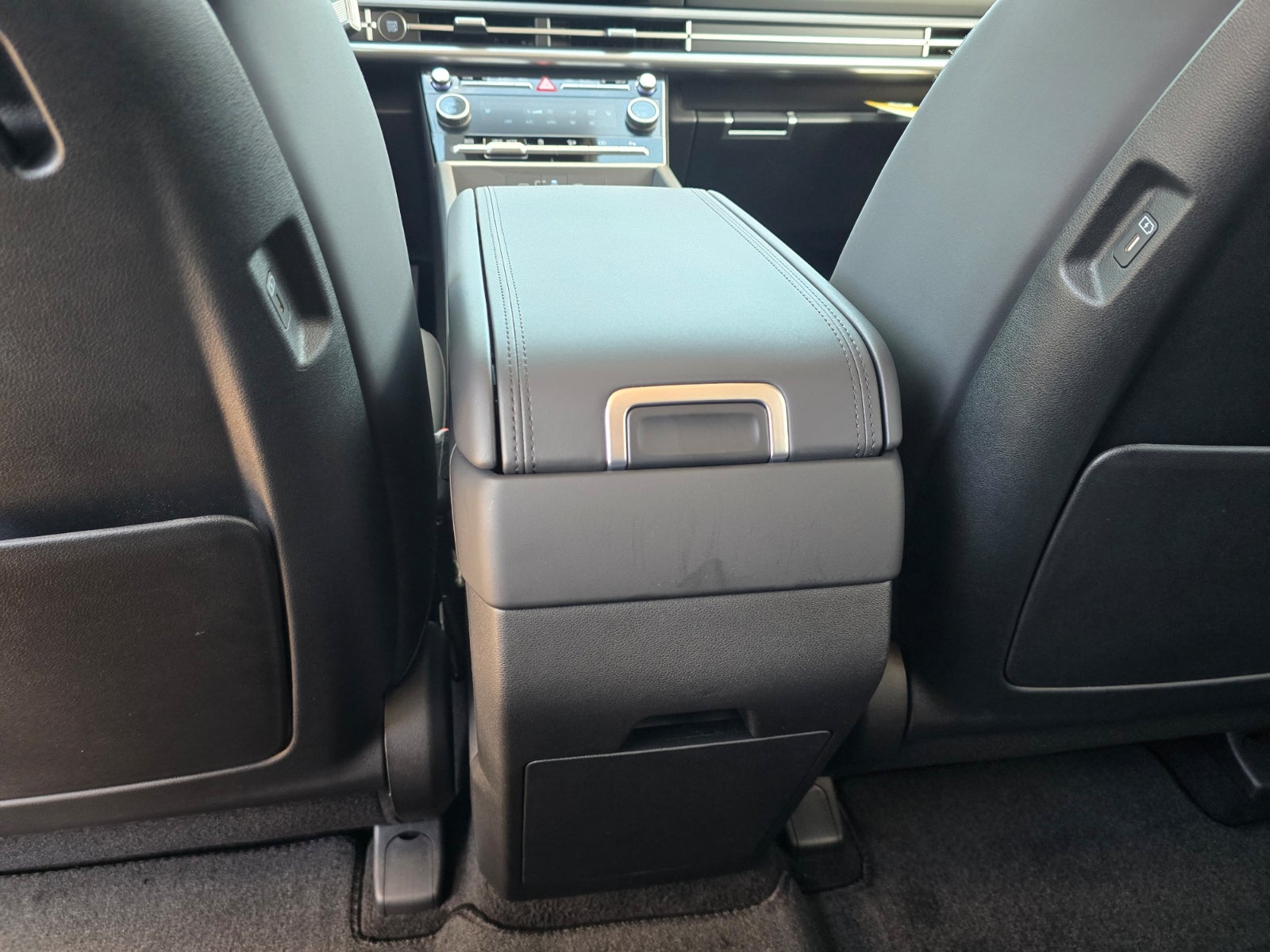 2027 Hyundai SANTA FE SEL