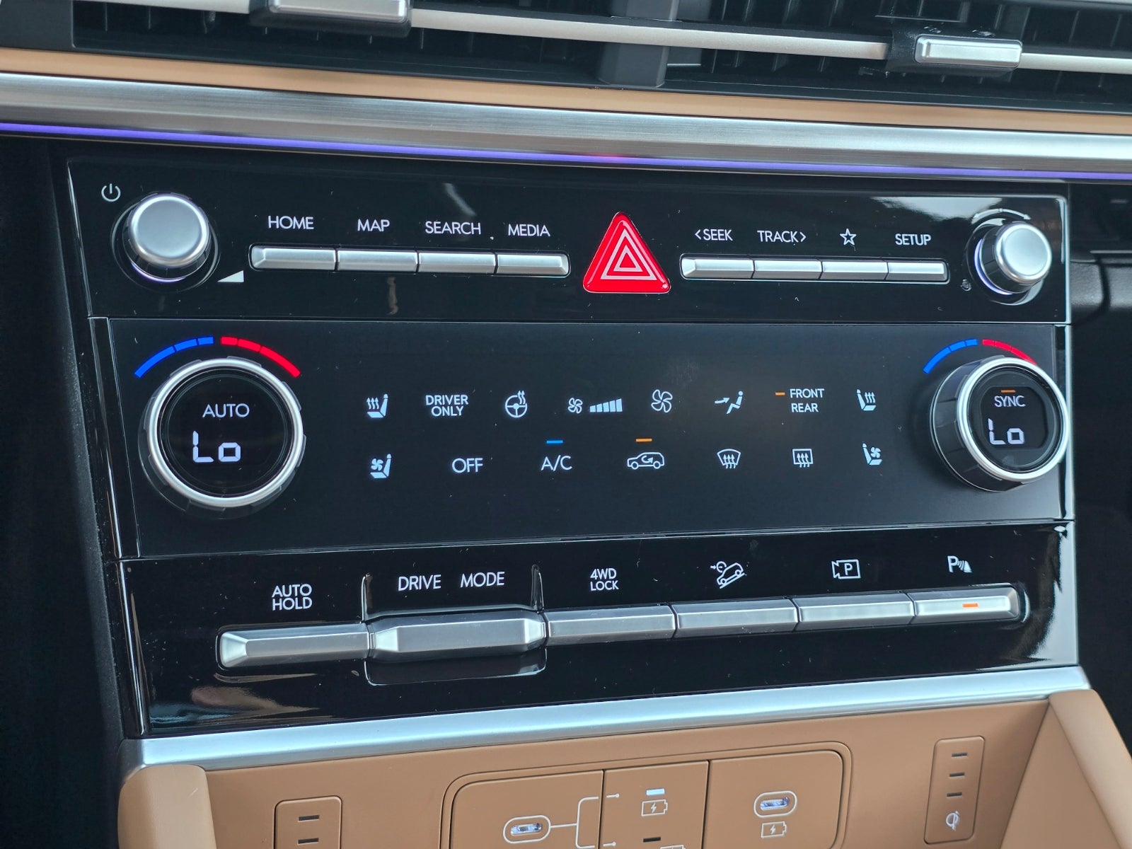 2027 Hyundai SANTA FE HYBRID Limited 6P
