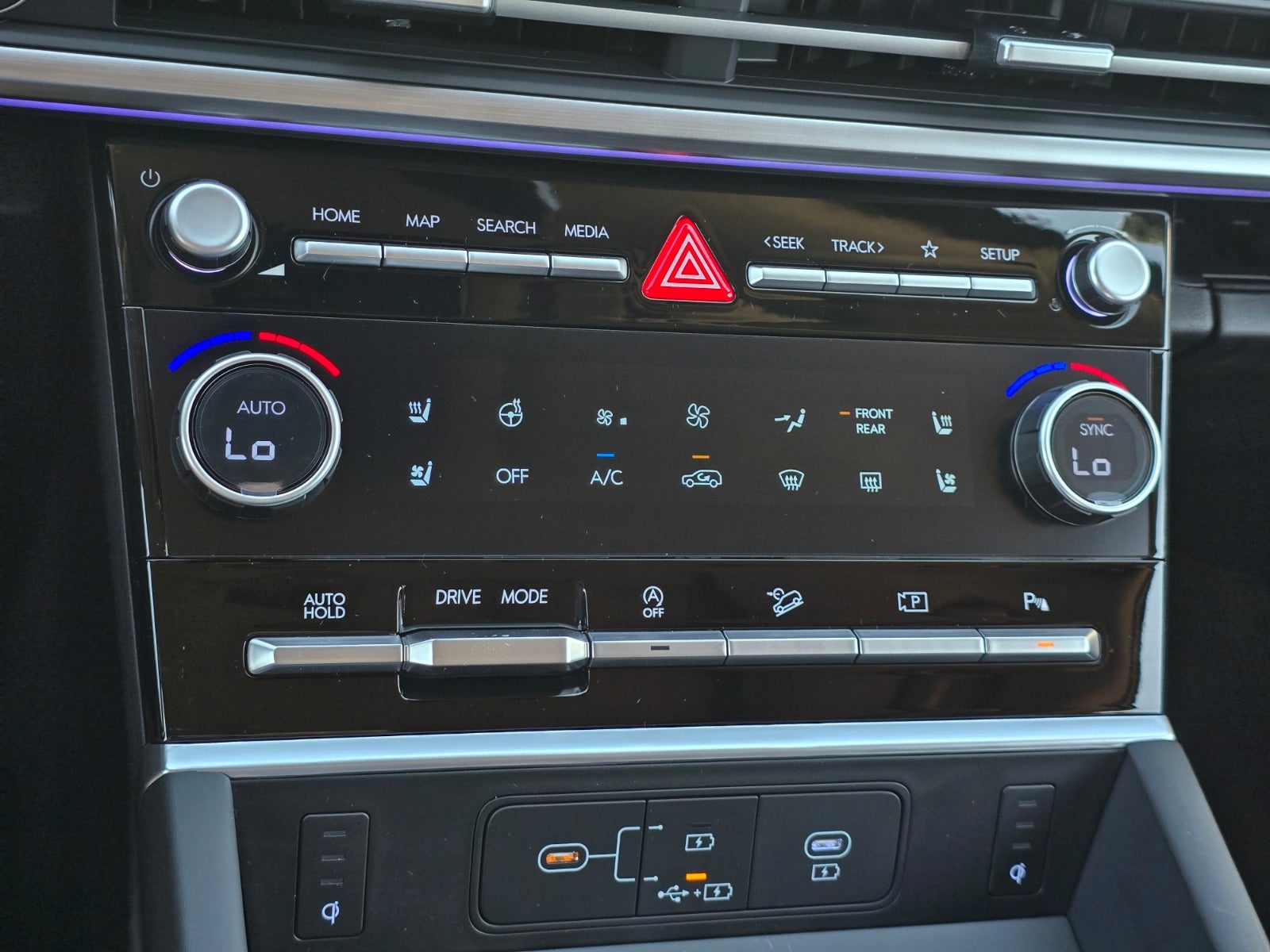 2027 Hyundai SANTA FE Limited 6P