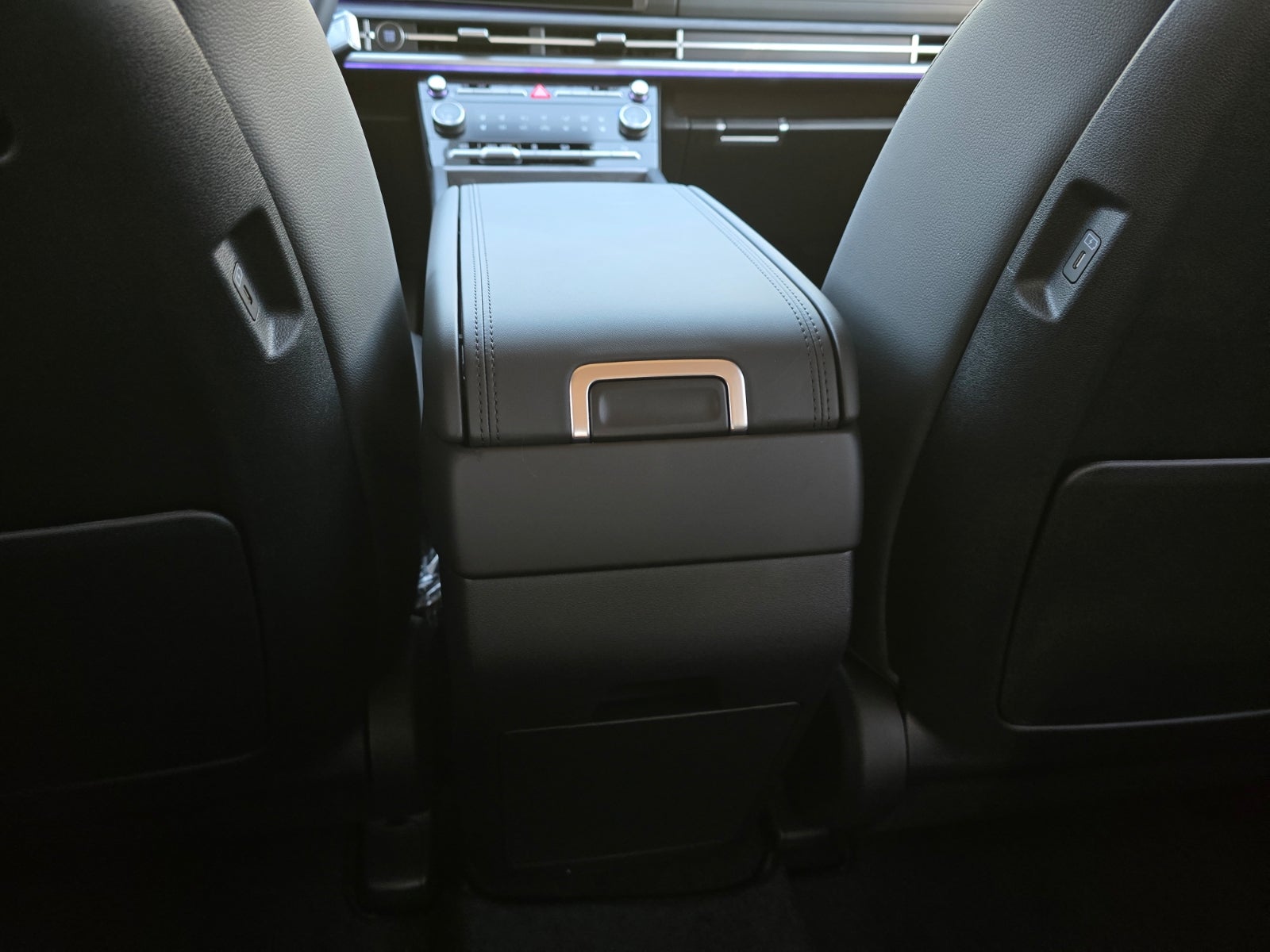 2027 Hyundai SANTA FE Limited 6P