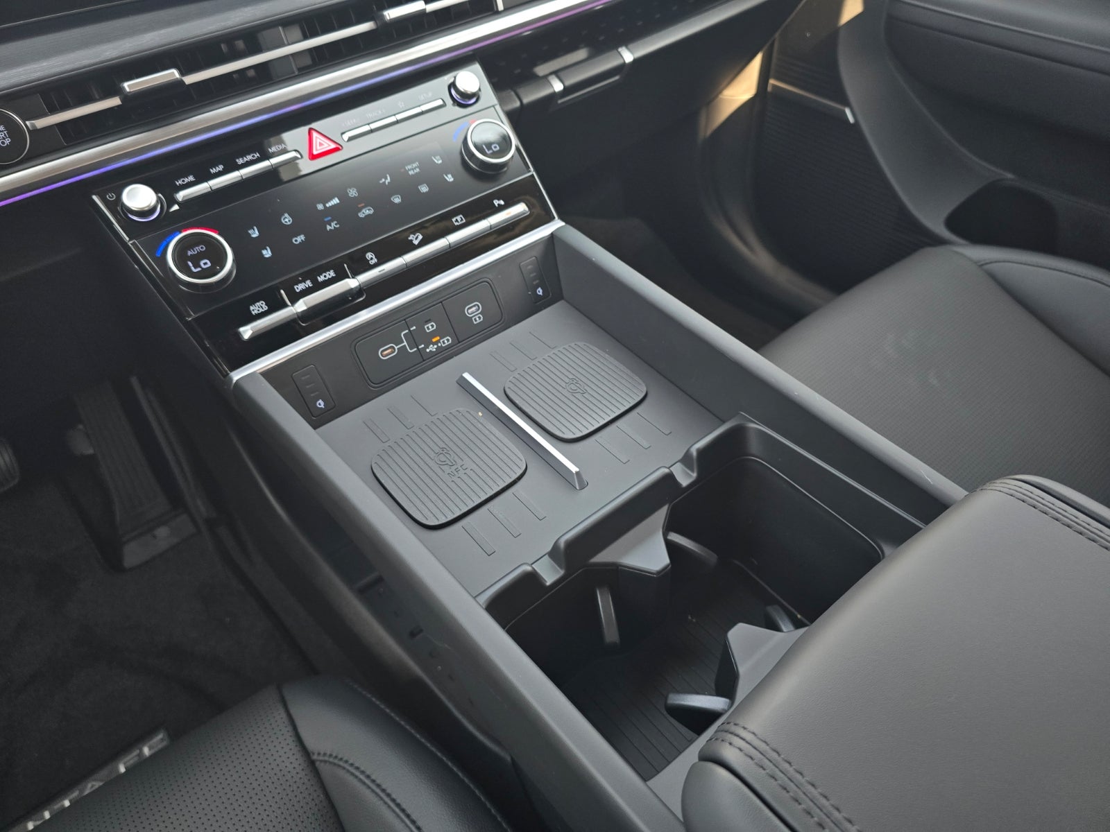 2027 Hyundai SANTA FE Limited 6P