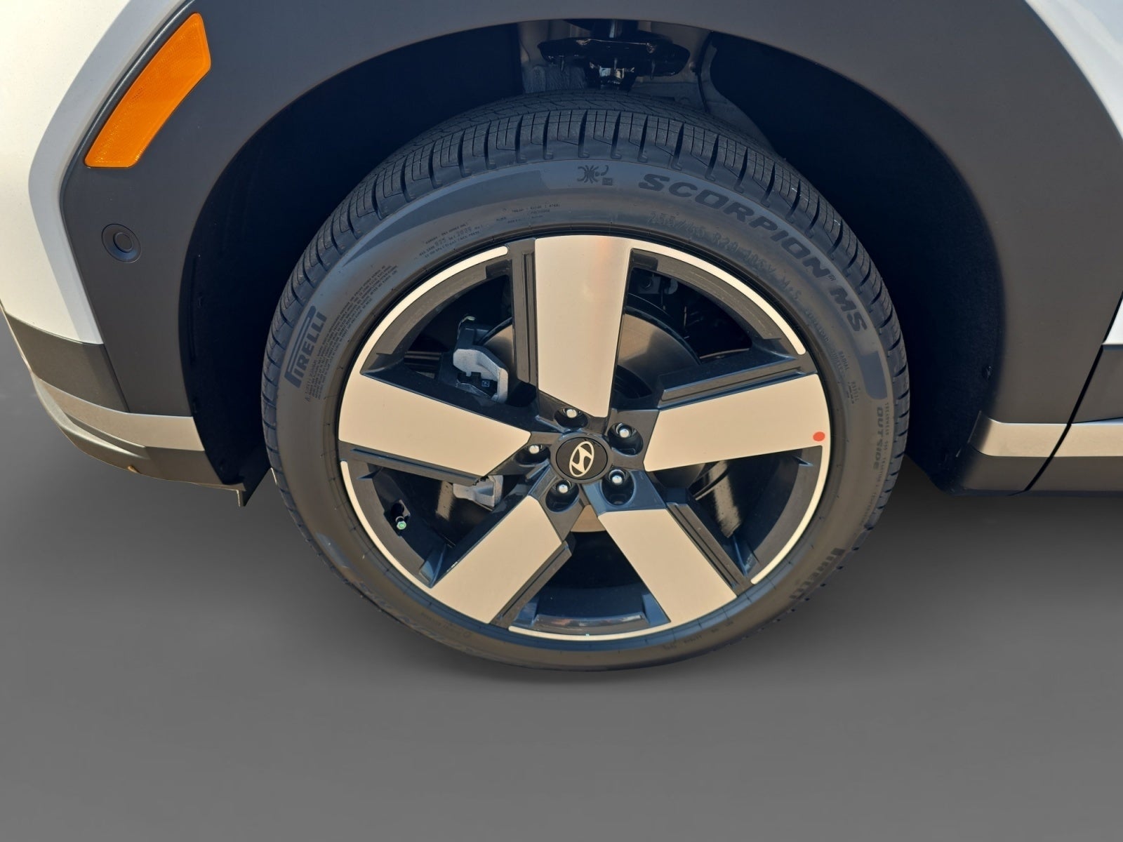 2027 Hyundai SANTA FE Limited 6P