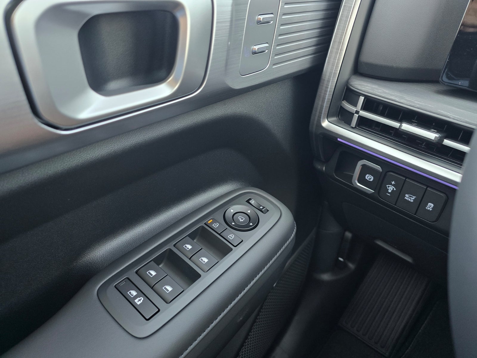 2027 Hyundai SANTA FE Limited 6P