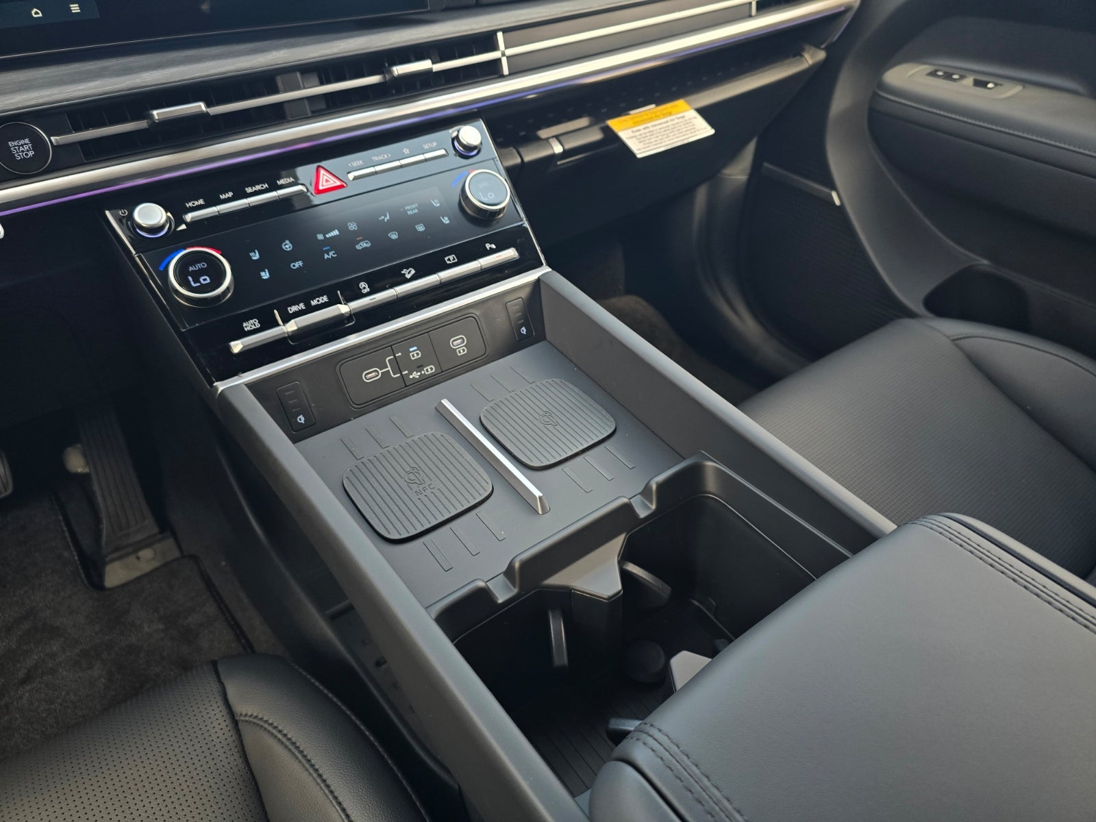2027 Hyundai SANTA FE Limited 7P