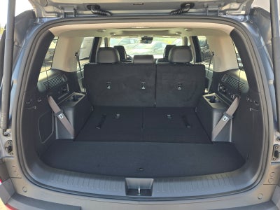 2027 Hyundai SANTA FE Limited 7P