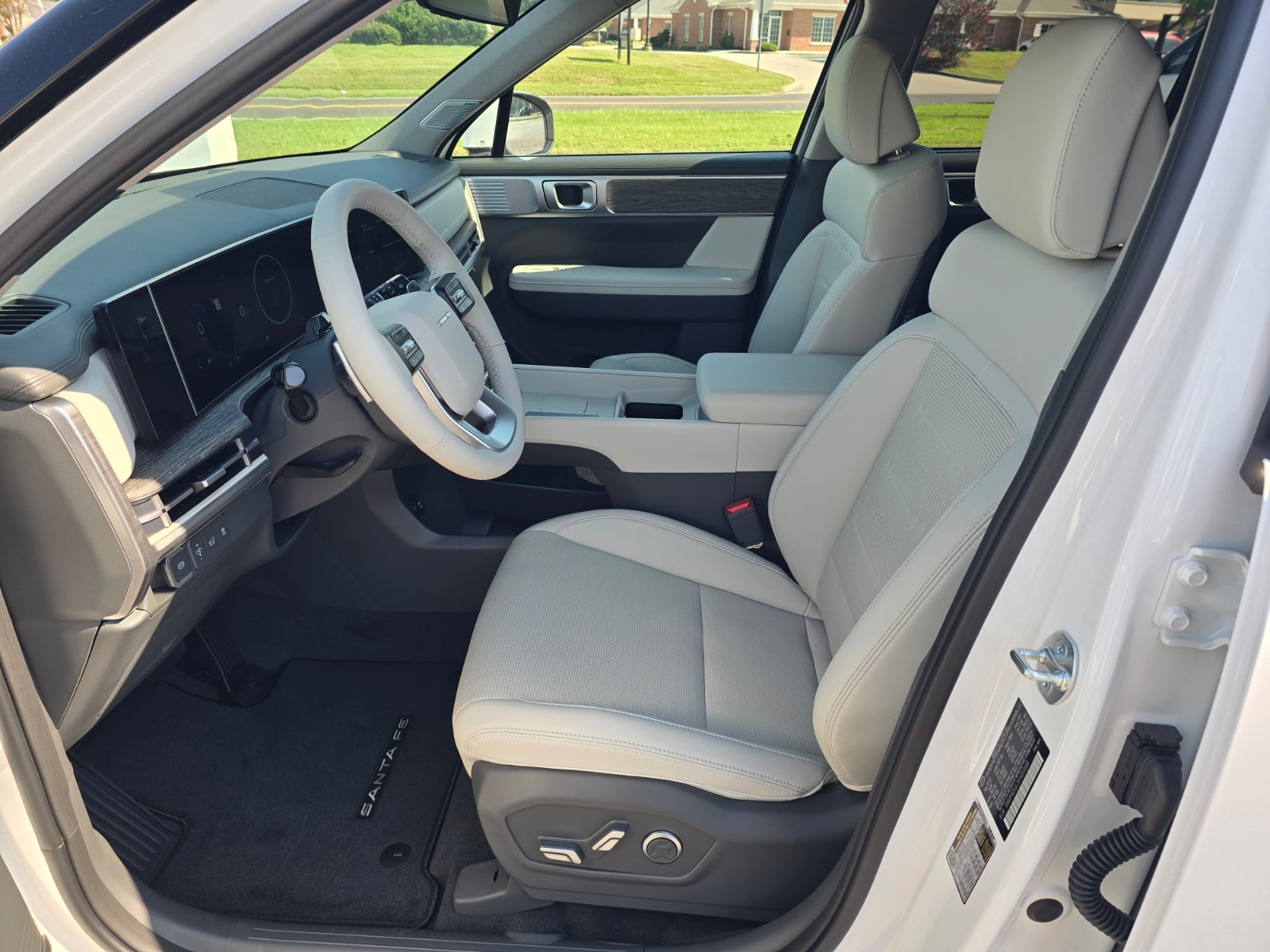 2027 Hyundai SANTA FE Limited 6P