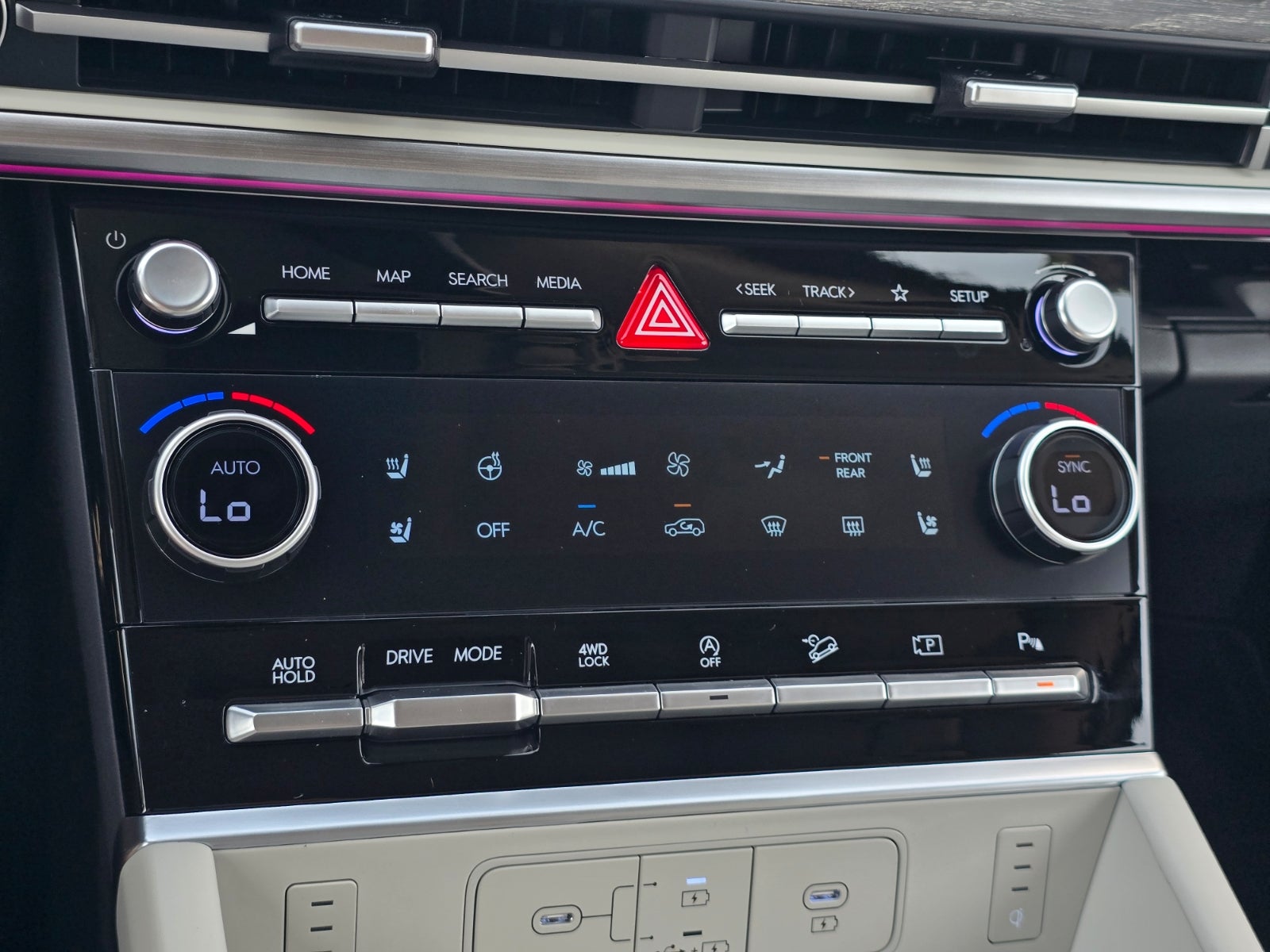 2027 Hyundai SANTA FE Limited 6P