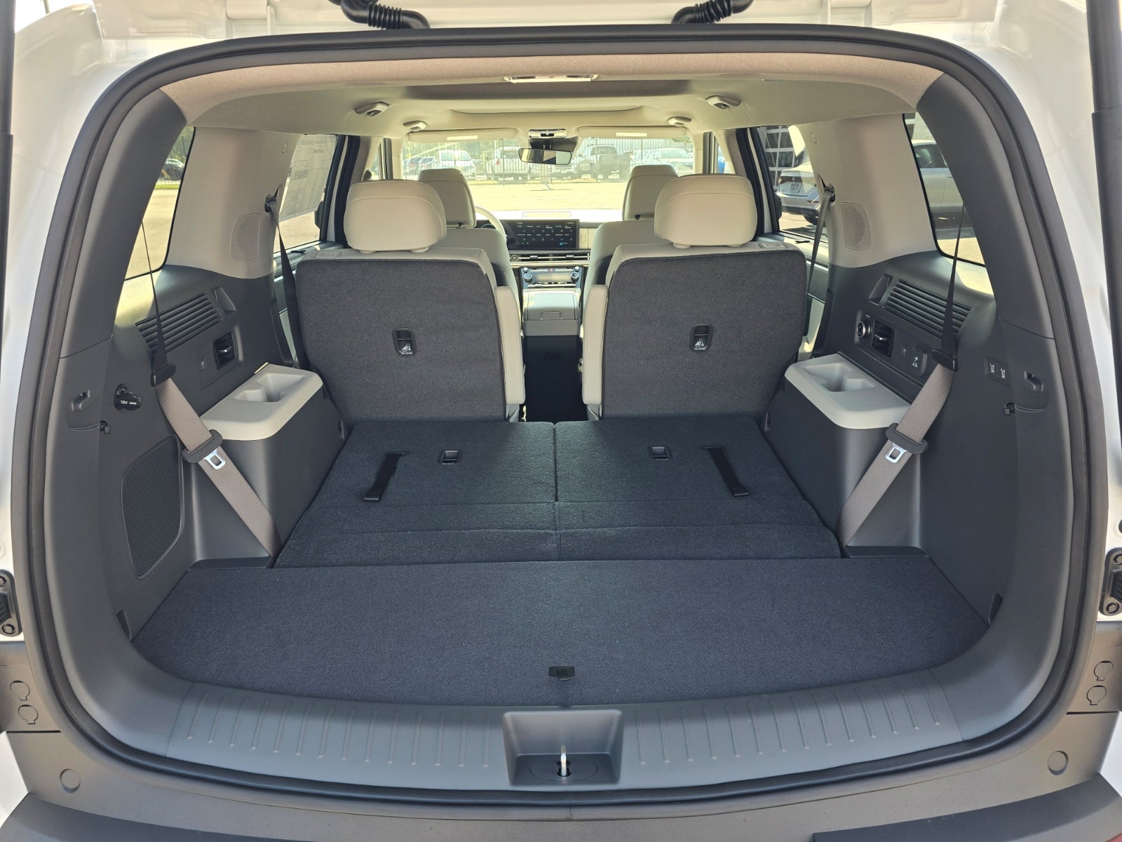 2027 Hyundai SANTA FE Limited 6P